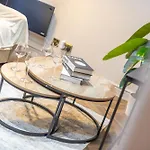 Luxe With Parking, 8 Mins To Station!