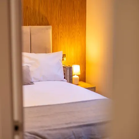 Luxe With Parking, 8 Mins To Station! Apartmán Leeds (West Yorkshire)