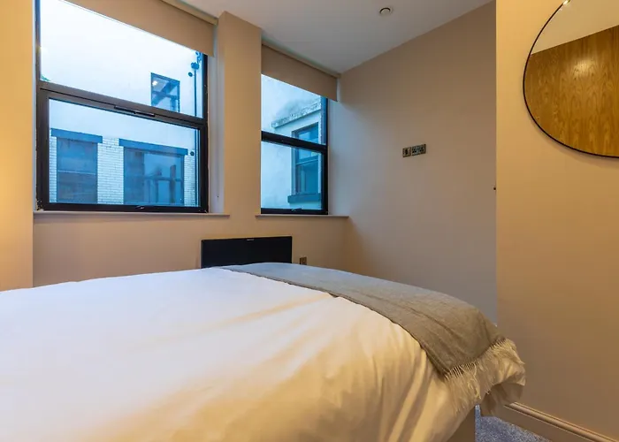 公寓 Luxe With Parking, 8 Mins To Station! 利兹