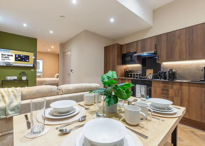 Apartment Luxe With Parking, 8 Mins To Station! Leeds (West Yorkshire)